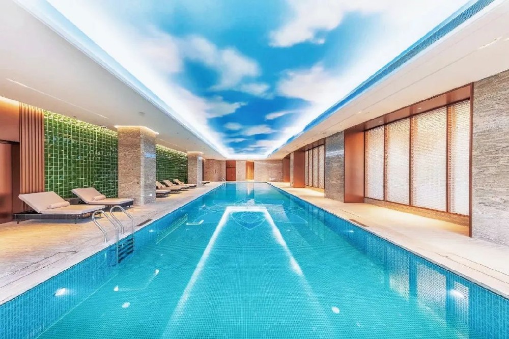 游泳館改造攻略：如何花小錢辦大事，提升效益！